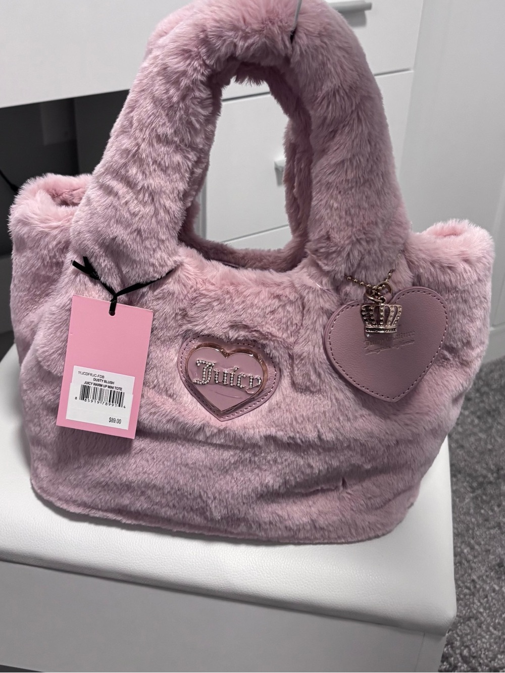 VIRAL NWT Juicy Couture Faux Fur Warm Up Mini Tote Bag in Dusty Blush